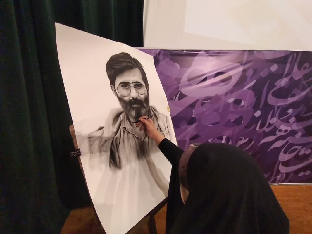چهره‌های ماندگار هنر انقلاب خوزستان در سال ۱۴۰۱ در رشته هنرهای تجسمی، نمایش، پایداری، موسیقی و سرود، آفرینش های ادبی، عکاسی و پیشکسوتان معرفی شدند.