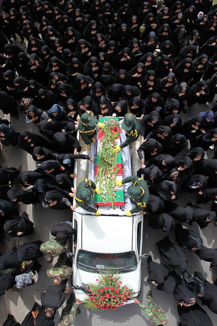 نمایشگاه مجازی عکس «نجوای تصویر» به همت واحد هنرهای تجسمی حوزه هنری انقلاب اسلامی دفتر آبادان