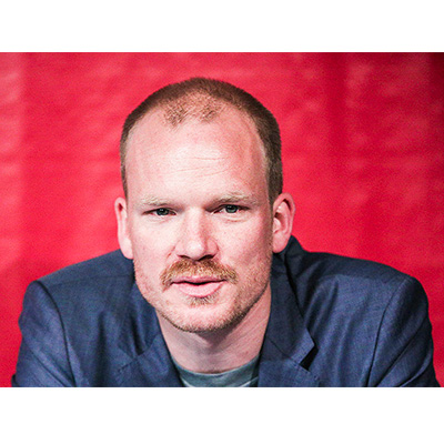 عکاسان بومی راوی قصه‌های خود باشند.