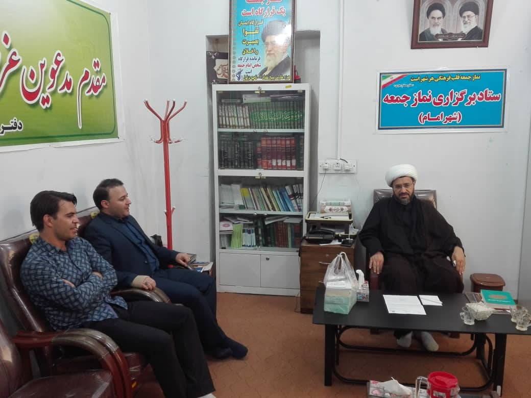 دیدار مدیر حوزه هنری انقلاب اسلامی دفتردزفول با امام جمعه شهر امام دزفول