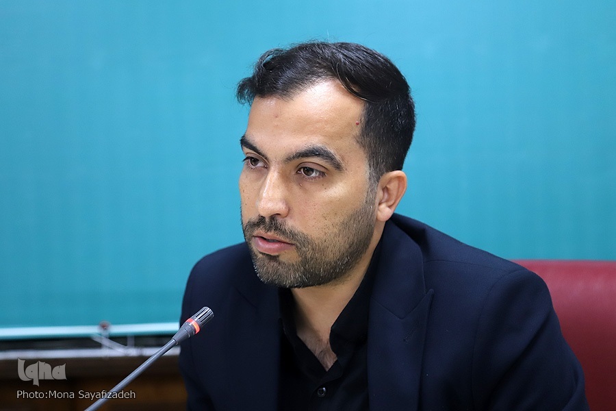 تشریح برنامه‌های هفته هنر انقلاب اسلامی در خوزستان