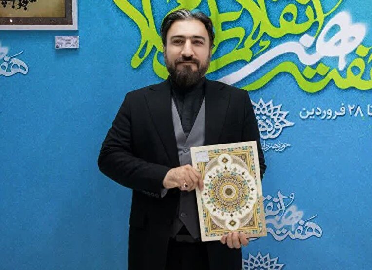 رواق؛جایی که هنر  و  رسانه به هم گره می‌خورند
