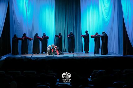 زنی شبیه مادر؛ پژواک جاودانه‌ی ایمان و ایستادگی